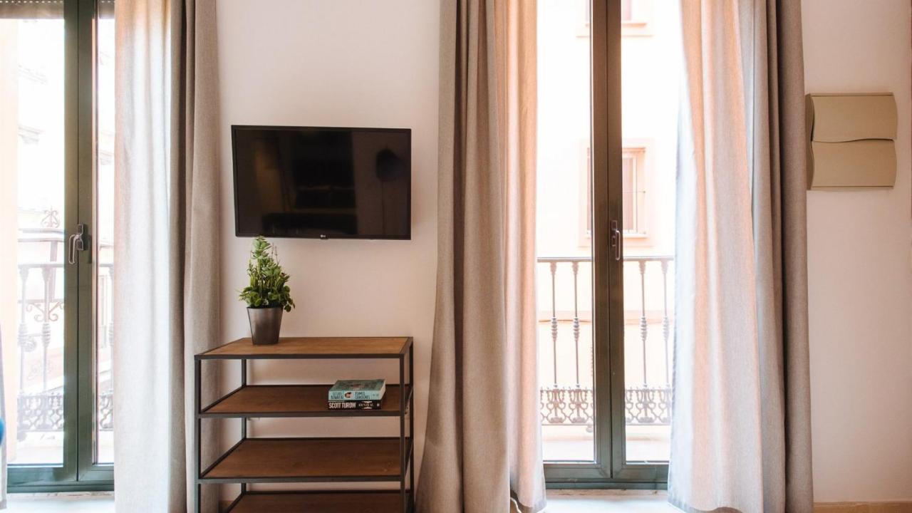Chiqui And Vicente Suite Apartments إشبيلية المظهر الخارجي الصورة