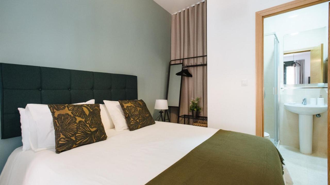 Chiqui And Vicente Suite Apartments إشبيلية المظهر الخارجي الصورة
